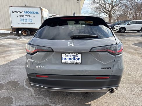 Used 2025 Honda HR-V Sport image 5