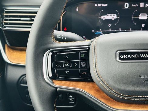 New 2024 Jeep Grand Wagoneer Series III image 21