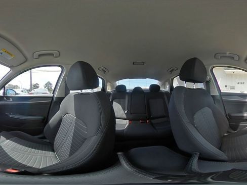 Used 2025 Kia K5 LXS image 41