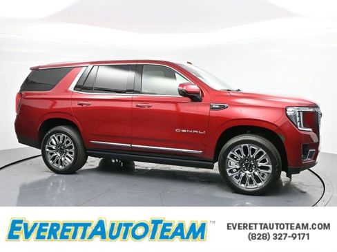 Used 2024 GMC Yukon Denali Ultimate image 1