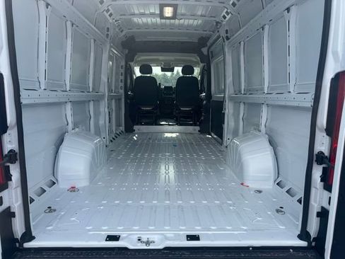 New 2026 RAM ProMaster 3500 w/ Convenience Group image 14