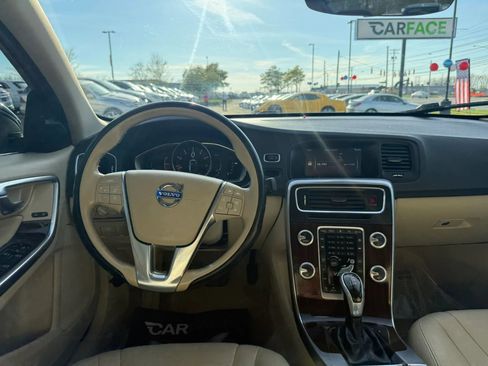 Used 2016 Volvo S60 T5 Premier image 28