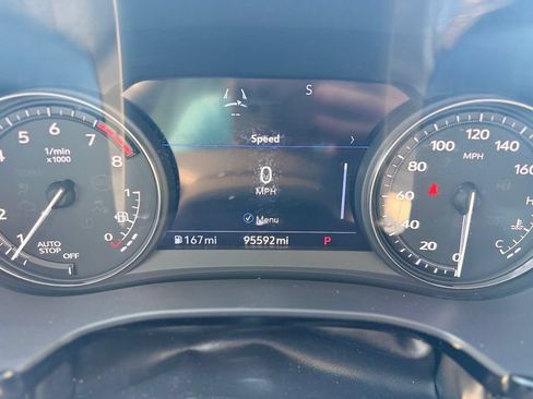 Used 2023 Cadillac XT6 Premium Luxury w/ Technology Package FWD image 13