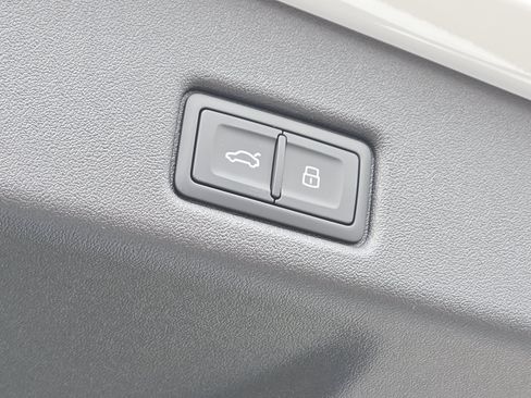 New 2026 Audi Q5 Premium Plus image 20