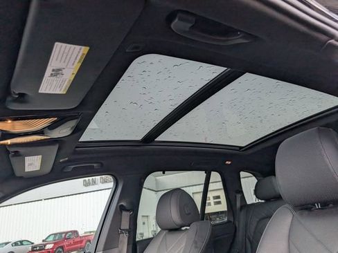 Used 2024 BMW X5 xDrive40i image 3