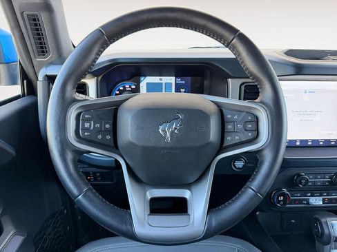 Used 2023 Ford Bronco Outer Banks image 23