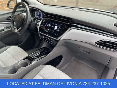 Used 2023 Chevrolet Bolt EUV Premier image 27