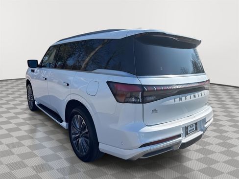Certified 2025 INFINITI QX80 Sensory image 7
