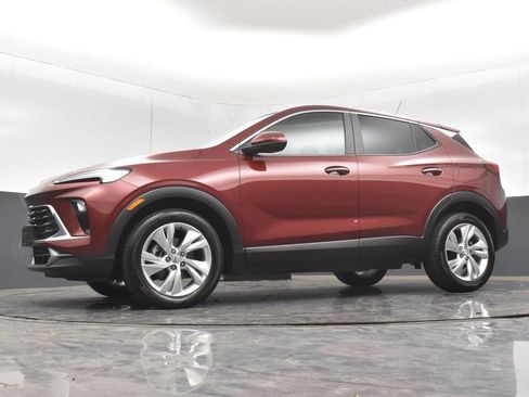 Used 2024 Buick Encore GX Preferred FWD image 27