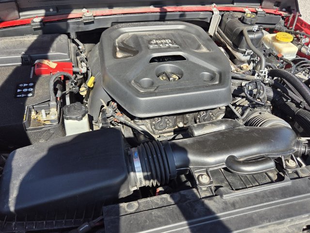 Used 2020 Jeep Wrangler Unlimited Sahara AWD/4WD image 12