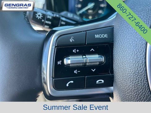 Used 2023 Kia Sorento SX AWD/4WD image 46