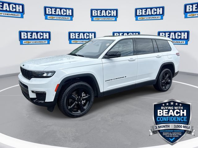 Used 2023 Jeep Grand Cherokee L Limited w/ Luxury Tech Group II AWD/4WD image 1
