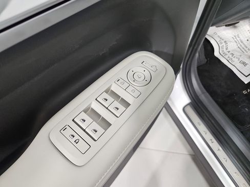 Used 2024 Hyundai Santa Fe Calligraphy image 13