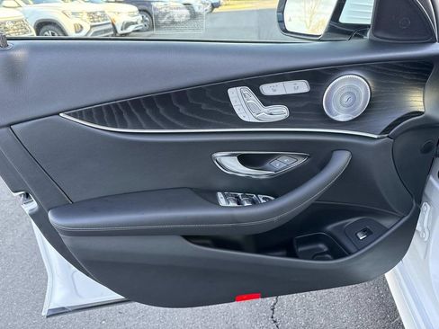Used 2019 Mercedes-Benz E 450 4MATIC Wagon image 9