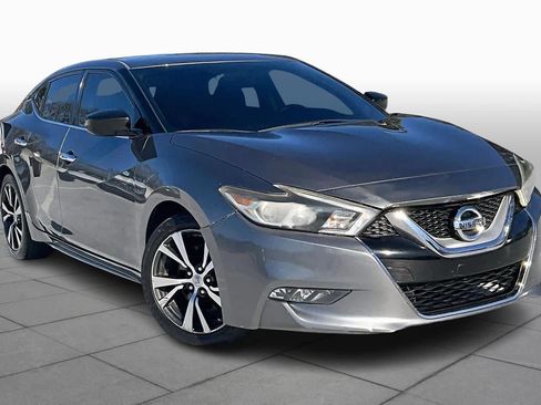 Used 2017 Nissan Maxima 3.5 S image 2