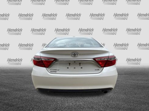Used 2017 Toyota Camry XSE FWD image 9