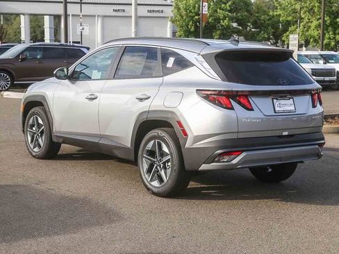New 2026 Hyundai Tucson SEL AWD/4WD image 2