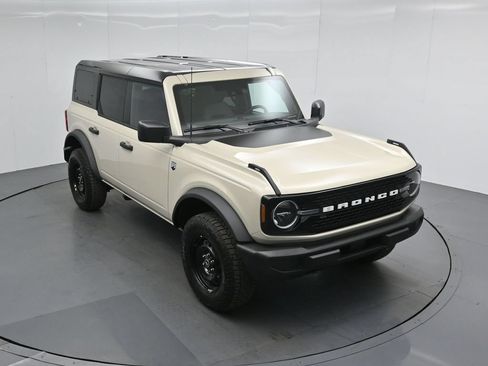 New 2026 Ford Bronco Big Bend AWD/4WD image 34
