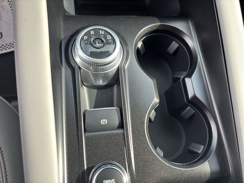 New 2026 Ford Explorer Active w/ Active Comfort Package RWD image 32