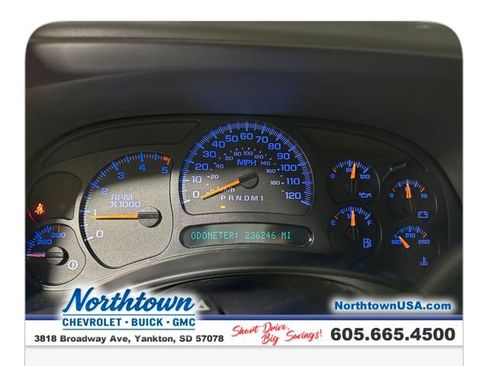 Used 2007 Chevrolet Silverado 2500 LT w/ Heavy-Duty Power Package image 16