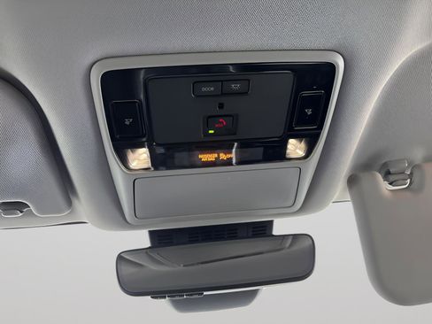 Used 2024 Toyota Grand Highlander XLE image 29