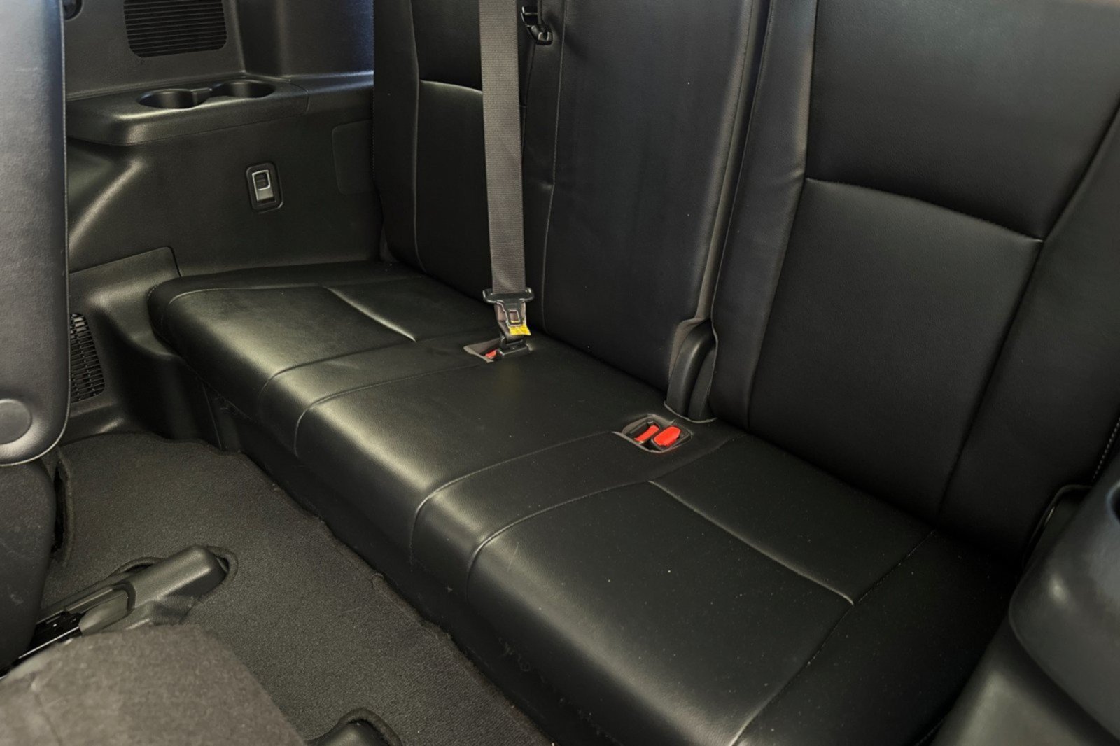 Used 2023 Toyota Highlander Limited FWD image 14