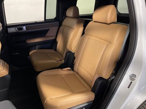 New 2026 Hyundai Santa Fe Limited image 13