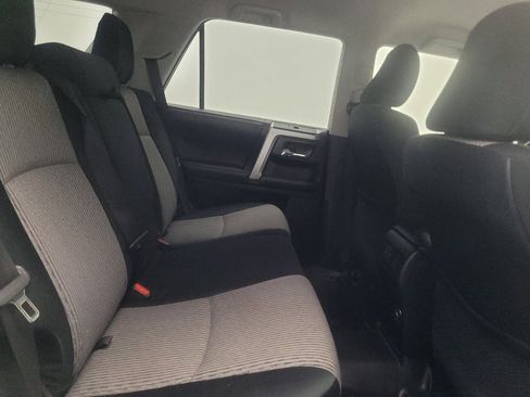 Used 2019 Toyota 4Runner SR5 AWD/4WD image 19