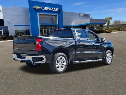 Used 2023 Chevrolet Silverado 1500 LTZ AWD/4WD image 27