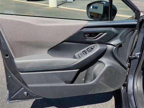 Used 2024 Subaru Crosstrek 2.0i image 13