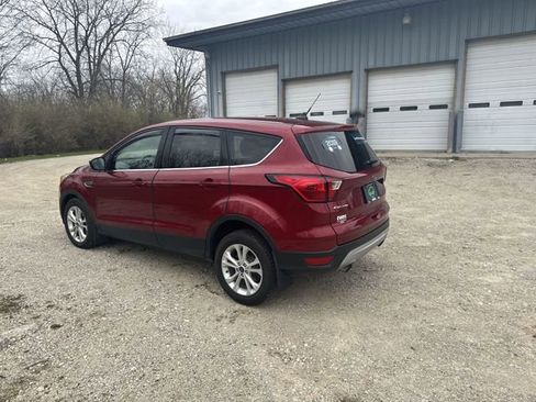Used 2019 Ford Escape SE image 7