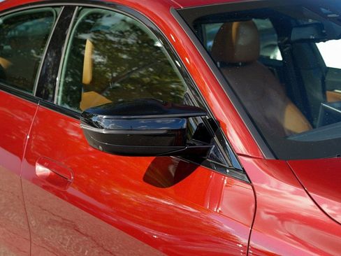 Used 2022 BMW i4 M50 w/ Premium Package image 10