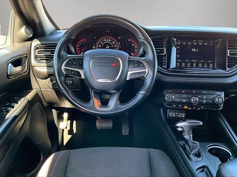 Used 2023 Dodge Durango SXT image 8