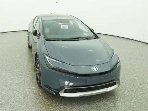 New 2026 Toyota Prius Plug-In Hybrid FWD image 55