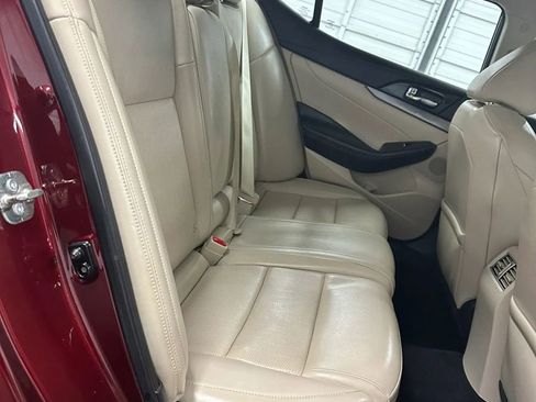 Used 2018 Nissan Maxima 3.5 SV image 28
