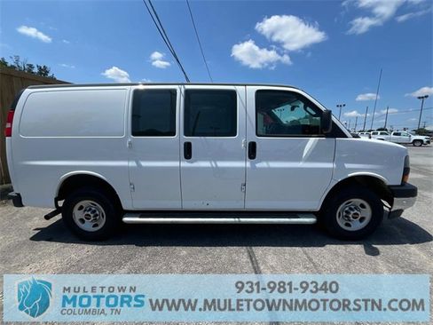 Used 2024 GMC Savana 2500 w/ Driver Convenience Package image 6