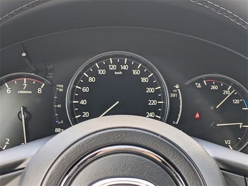 Used 2025 MAZDA CX-5 Signature image 26