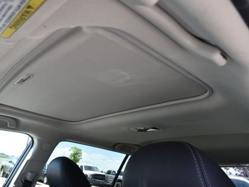 Used 2018 Subaru Outback 2.5i Limited AWD/4WD image 15