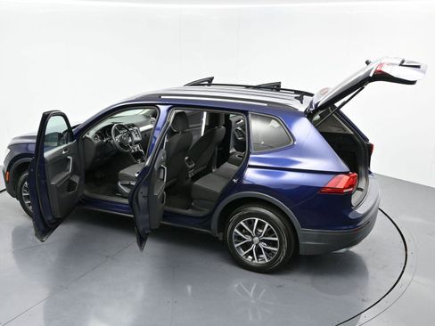 Used 2021 Volkswagen Tiguan S image 36