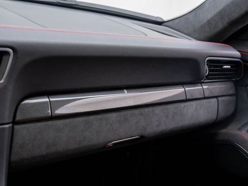 Certified 2014 Porsche 911 GT3 image 29