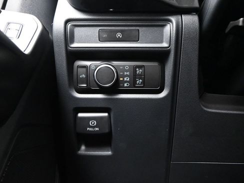 Used 2025 Ford F150 STX image 19