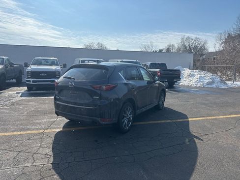 Used 2019 MAZDA CX-5 Signature image 5