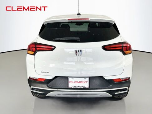 Used 2024 Buick Encore GX Preferred FWD image 8