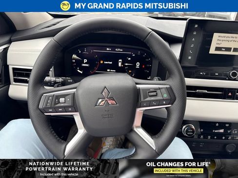 New 2026 Mitsubishi Outlander SE AWD/4WD image 25