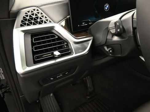 New 2026 BMW X5 xDrive40i image 17