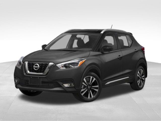Used 2019 Nissan Kicks SR w/ SR Premium Package FWD image 4