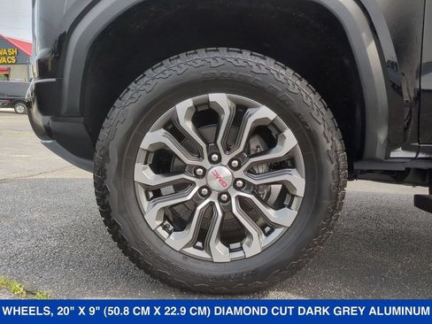 New 2026 GMC Canyon Denali AWD/4WD image 26