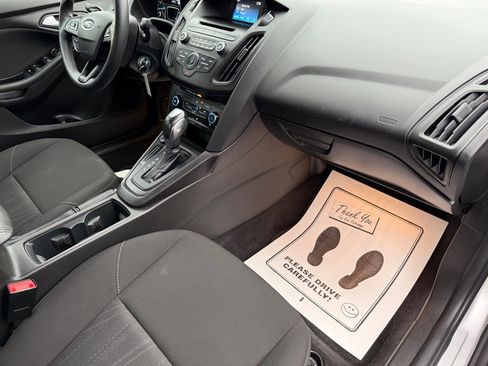Used 2016 Ford Focus SE image 21