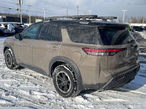 Used 2023 Nissan Pathfinder Rock Creek image 6