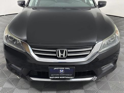 Used 2015 Honda Accord LX image 2